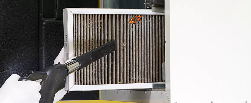 Clogged Air Duct Cleaning Process in Wolf Trap, VA